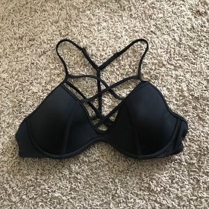 Victoria’s Secret criss-cross front bikini top